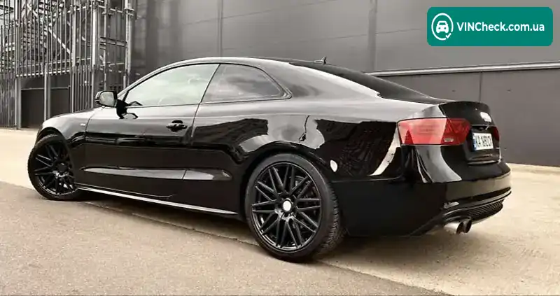 Audi A5 2011, фото з оголошення 1 з 17, VIN WAULFAFR3BA060582