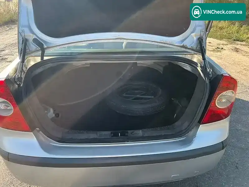 Ford Focus 2007, фото з оголошення 2 з 20, VIN WF04XXWPD47C85450