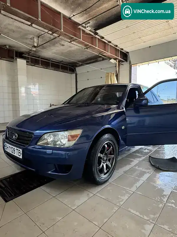Lexus IS 2001, фото з оголошення 1 з 18, VIN JTDBS192400087074