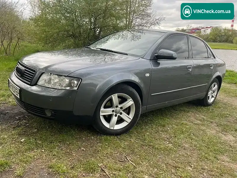 Audi A4 2001, фото з оголошення 2 з 17, VIN WAUZZZ8EZ1A055819