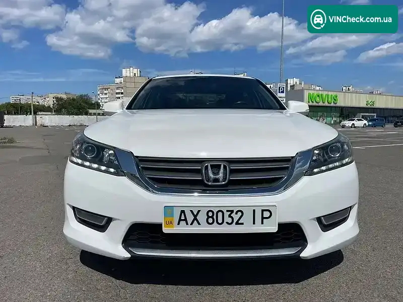 Honda Accord 2013, фото з оголошення 1 з 20, VIN 1HGCR2650DA705028