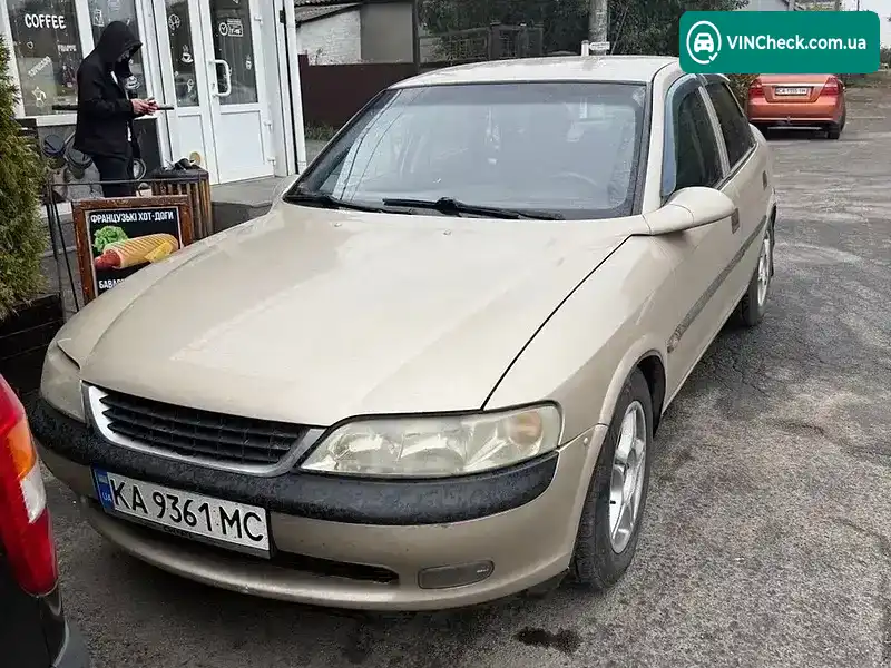Opel Vectra 1998, фото з оголошення 1 з 14, VIN W0L0JBF19W1013024