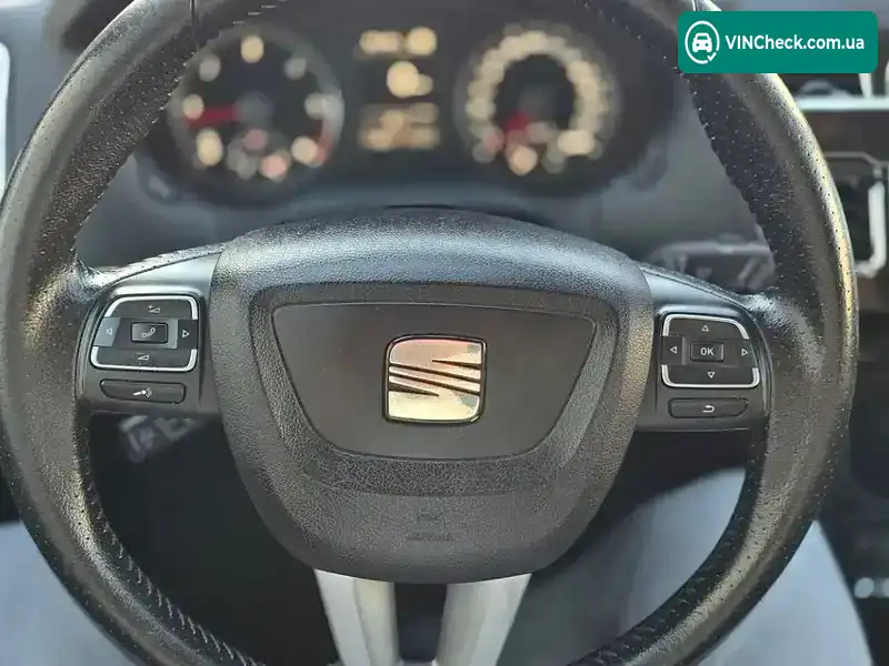 SEAT Alhambra 2013, фото з оголошення 1 з 20, VIN VSSZZZ7NZDV514042