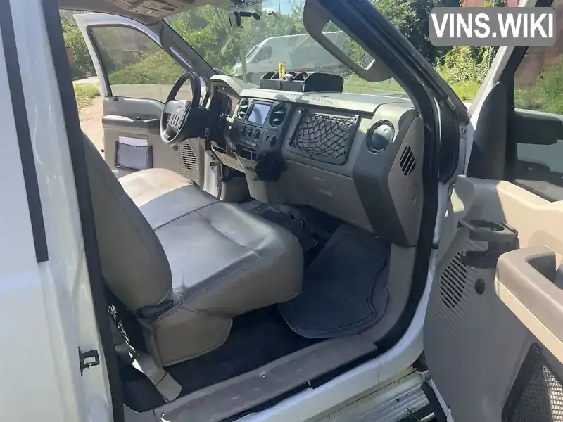 Ford F 250 2007, фото з оголошення 2 з 9, VIN 1FTNF205X8EA69773