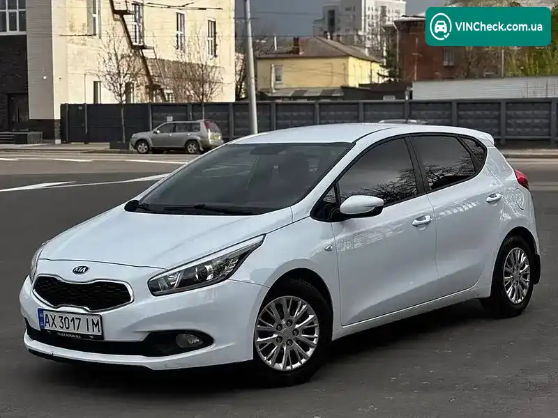 Kia Ceed 2015, фото з оголошення 1 з 18, VIN U5YHM515AFL205623