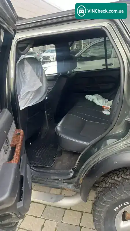 Nissan Pathfinder 1998, фото з оголошення 2 з 13, VIN JNBAR05Y5XW303554