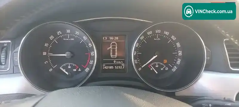 Skoda Superb 2012, фото з оголошення 2 з 16, VIN TMBJJ73T9D9025240