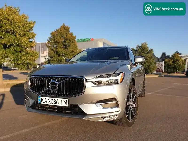 Volvo XC60 2017, фото з оголошення 2 з 20, VIN YV4A22RL4J1026617