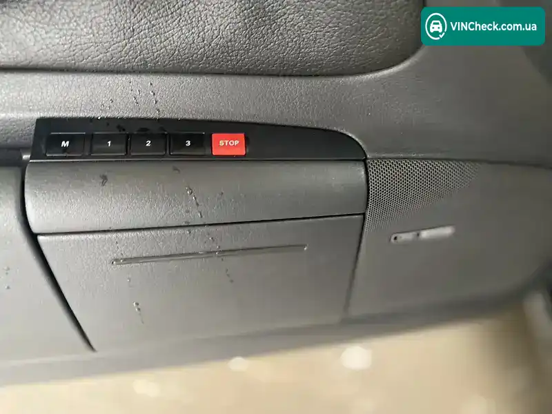 Audi A6 1998, фото з оголошення 1 з 21, VIN WAUZZZ4BZWN151756