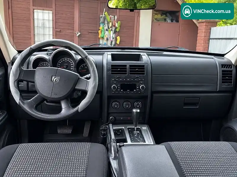 Dodge Nitro 2007, фото з оголошення 2 з 20, VIN 1D8GUB8K67W700652