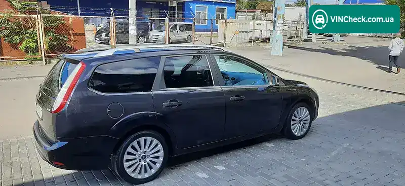 Ford Focus 2010, фото з оголошення 2 з 14, VIN WF0SXXGCDSAT43098