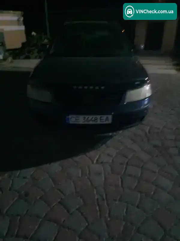 Volkswagen Passat 2000, фото з оголошення 1 з 20, VIN WVWZZZ3BZYE276100
