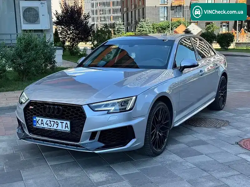 Audi A4 2018, фото з оголошення 1 з 20, VIN WAUKMAF42JA218947