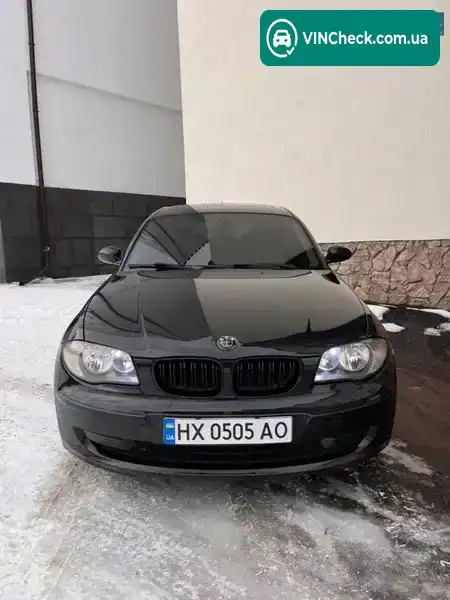 BMW 1 Series 2009, фото з оголошення 1 з 21, VIN WBAUH51070E302973