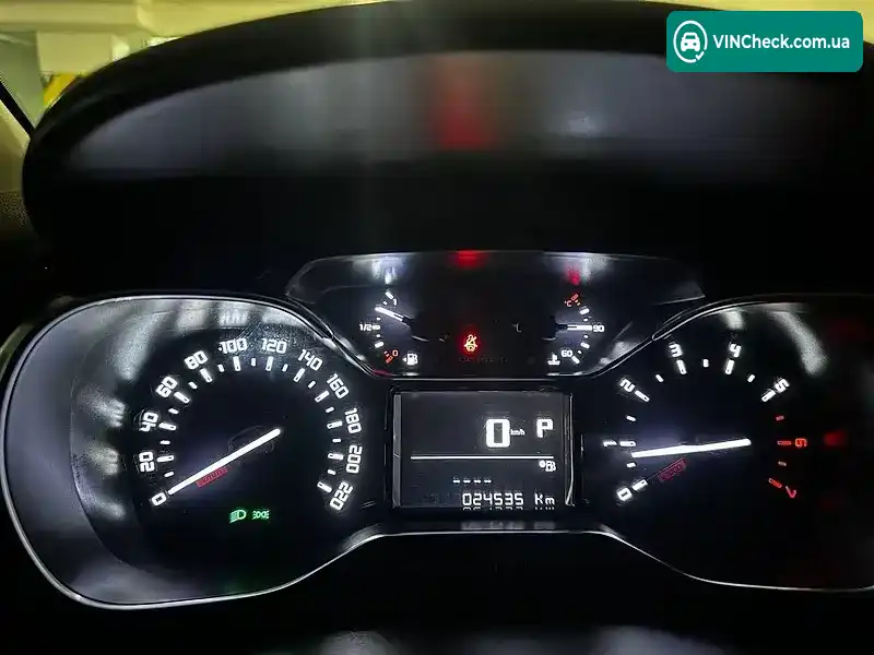 Citroen C3 2017, фото з оголошення 2 з 20, VIN VF7SXHNVTHT707730