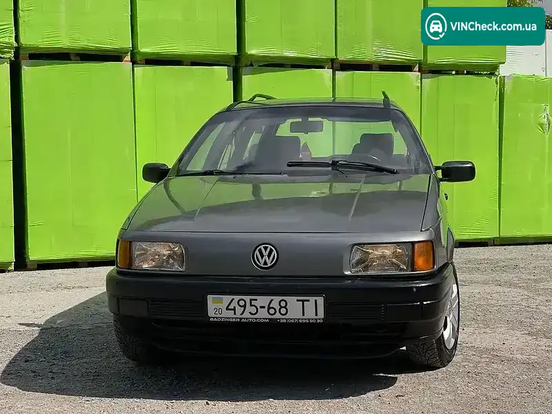 Volkswagen Passat 1988, фото з оголошення 2 з 20, VIN WVWZZZ31ZJE057963