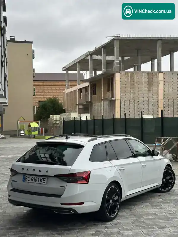 Skoda Superb 2020, фото з оголошення 2 з 17, VIN TMBLJ7NP8L7072455