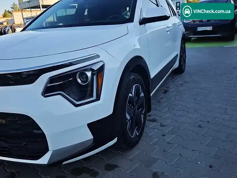 Kia Niro 2024, фото з оголошення 2 з 12, VIN KNDCR3L19R5115320