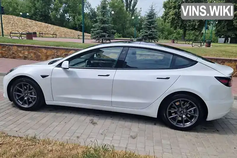 Tesla Model 3 2021, фото з оголошення 2 з 13, VIN 5YJ3E1EA8MF083173