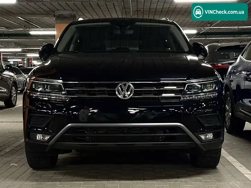 Volkswagen Tiguan 2018, фото з оголошення 2 з 20, VIN 3VV4B7AX3JM194541