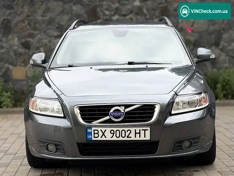 Volvo V50 2010, фото з оголошення 1 з 20, VIN YV1MW84E1B2613725