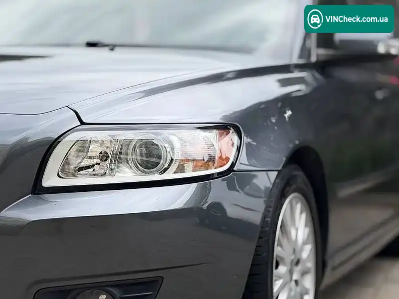 Volvo V50 2010, фото з оголошення 2 з 20, VIN YV1MW84E1B2613725