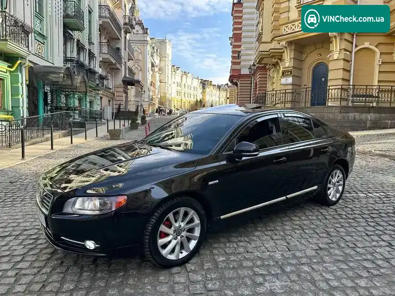 Volvo S80 2013, фото з оголошення 2 з 21, VIN YV1AS88K0D1168685