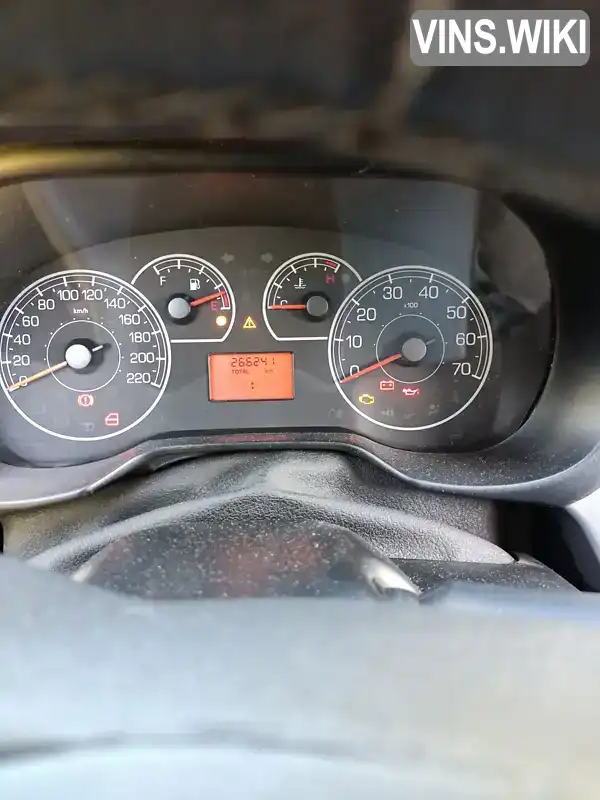 Fiat Punto 2011, фото з оголошення 1 з 13, VIN ZFA19900001788036