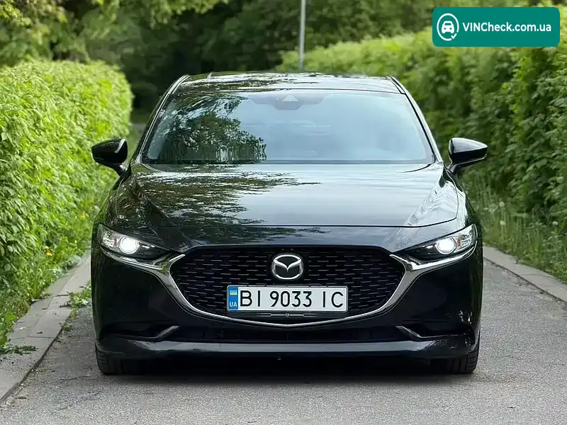 Mazda 3 2019, фото з оголошення 2 з 20, VIN JM1BPBAM0K1116278