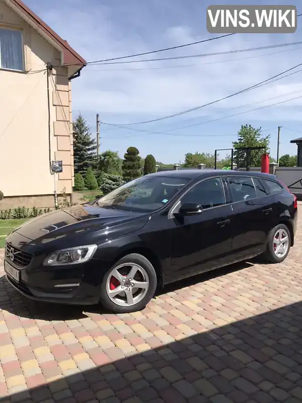 Volvo V60 2017, фото з оголошення 2 з 21, VIN YV1FW7880H2372273