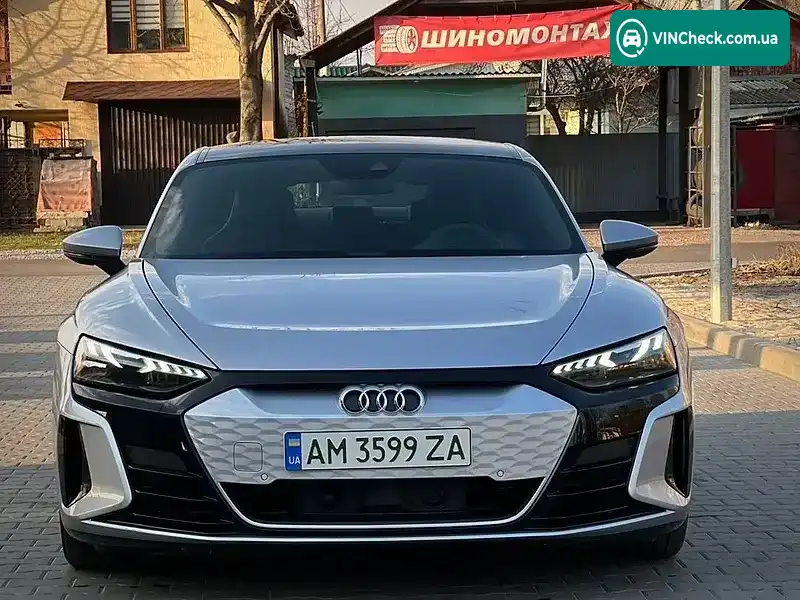 Audi e-tron GT 2022, фото з оголошення 2 з 16, VIN WAUFJBFW8N7010155