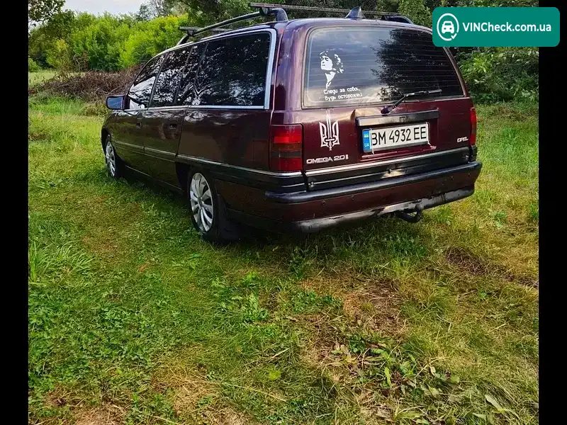 Opel Omega 1992, фото з оголошення 2 з 10, VIN W0L000067N1224410