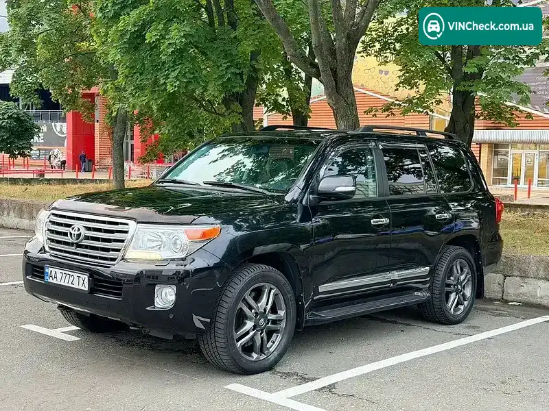 Toyota Land Cruiser 2014, фото з оголошення 2 з 13, VIN JTMCV05J404155188
