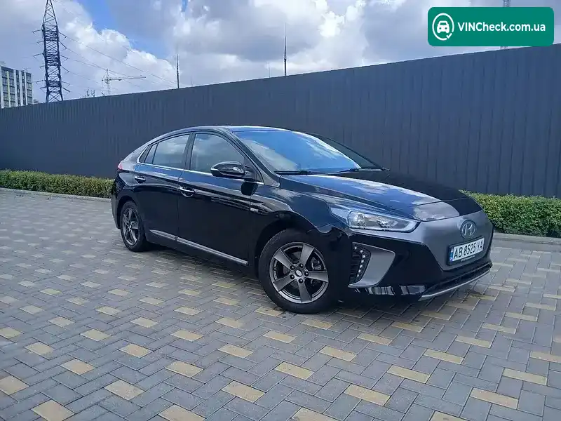 Hyundai Ioniq 2016, фото з оголошення 1 з 10, VIN KMHC05LH9HU004494