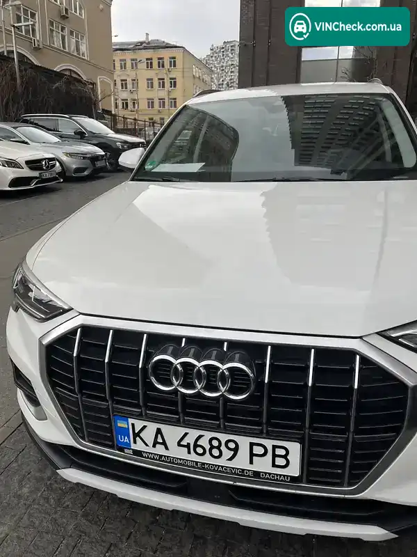 Audi Q3 2021, фото з оголошення 1 з 11, VIN WAUZZZF32M1099730