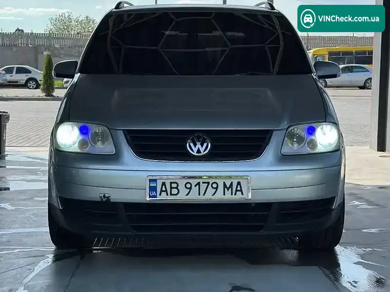 Volkswagen Touran 2004, фото з оголошення 1 з 21, VIN WVGZZZ1TZ4W149142