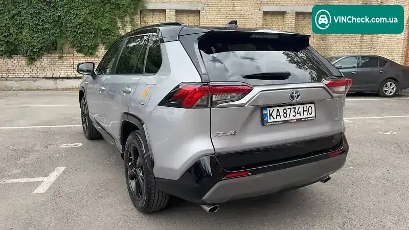 Toyota RAV4 2021, фото з оголошення 2 з 20, VIN JTMRW3FV00D559146