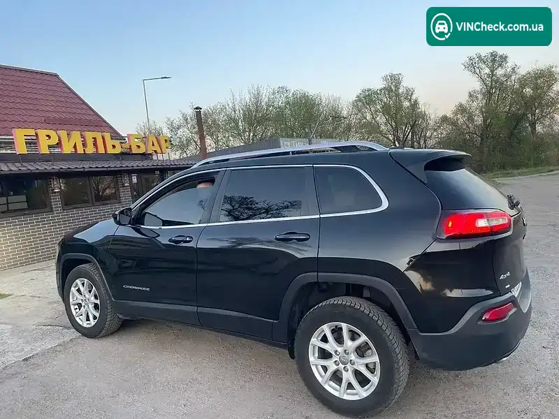 Jeep Cherokee 2015, фото з оголошення 2 з 21, VIN 1C4PJMCB5FW733974