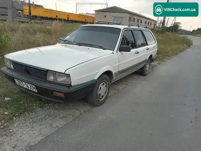 Volkswagen Passat 1987, фото з оголошення 2 з 12, VIN WVWZZZ33ZNED56447