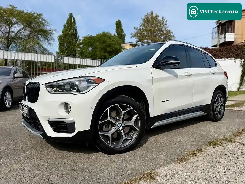 BMW X1 2017, фото з оголошення 2 з 20, VIN WBXHT3Z32H4A56492