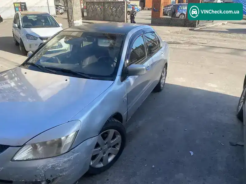 Mitsubishi Lancer 2004, фото з оголошення 1 з 10, VIN JMBSNCS3A4U006800