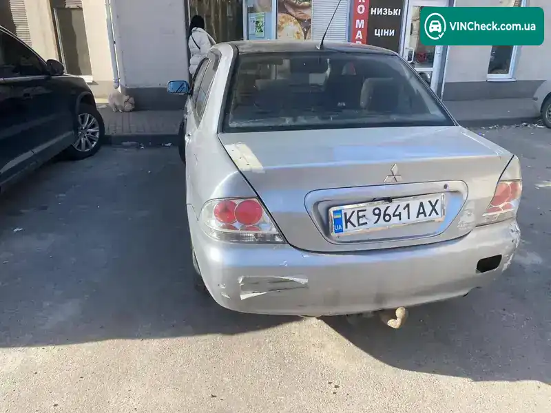 Mitsubishi Lancer 2004, фото з оголошення 2 з 10, VIN JMBSNCS3A4U006800
