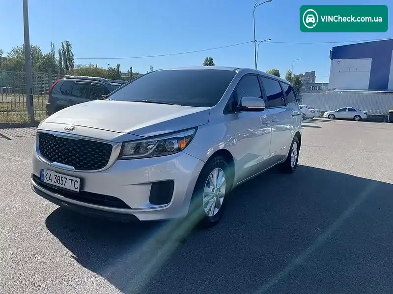 Kia Sedona 2017, фото з оголошення 2 з 15, VIN KNDMA5C11J6389892