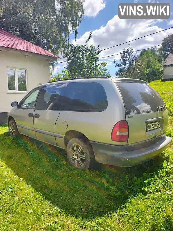 Chrysler Voyager 2000, фото з оголошення 2 з 11, VIN 1C4GYN5M5XU127782