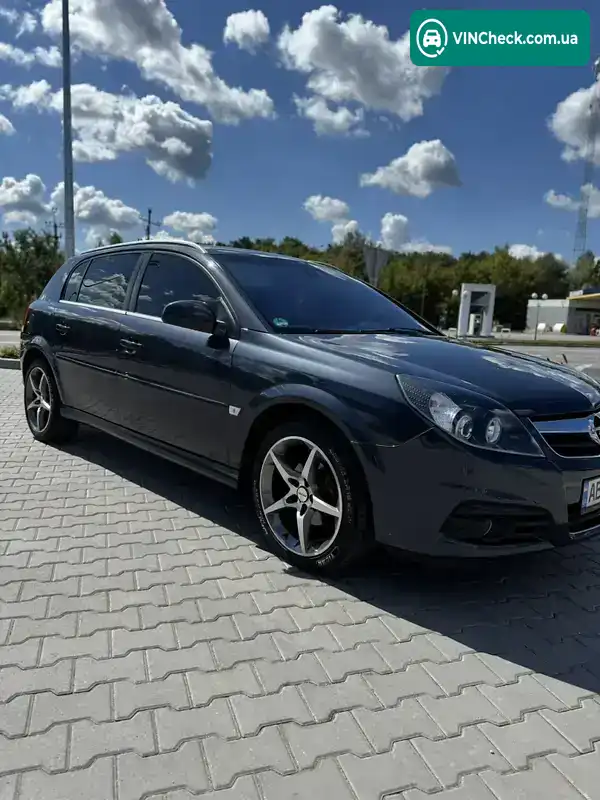 Opel Signum 2006, фото з оголошення 2 з 21, VIN W0L0ZCF4861079714