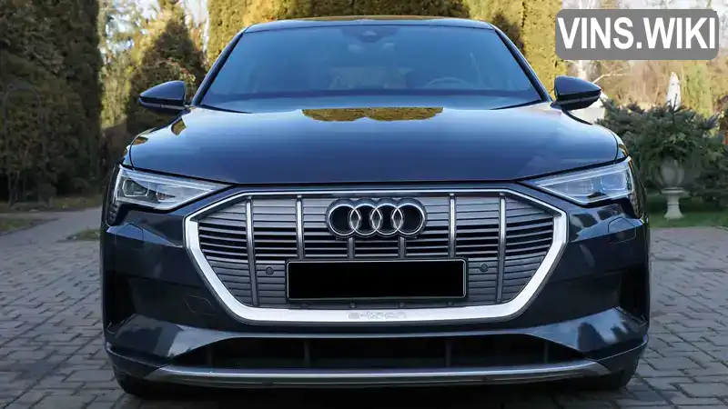 Audi e-tron 2019, фото з оголошення 1 з 21, VIN WAUZZZGE6LB016986