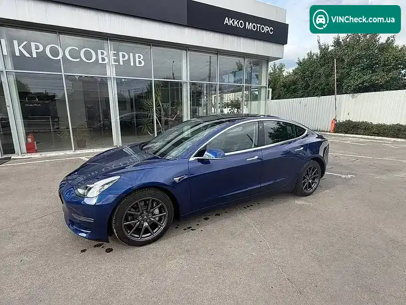 Tesla Model 3 2019, фото з оголошення 2 з 18, VIN 5YJ3E1EB5KF528720