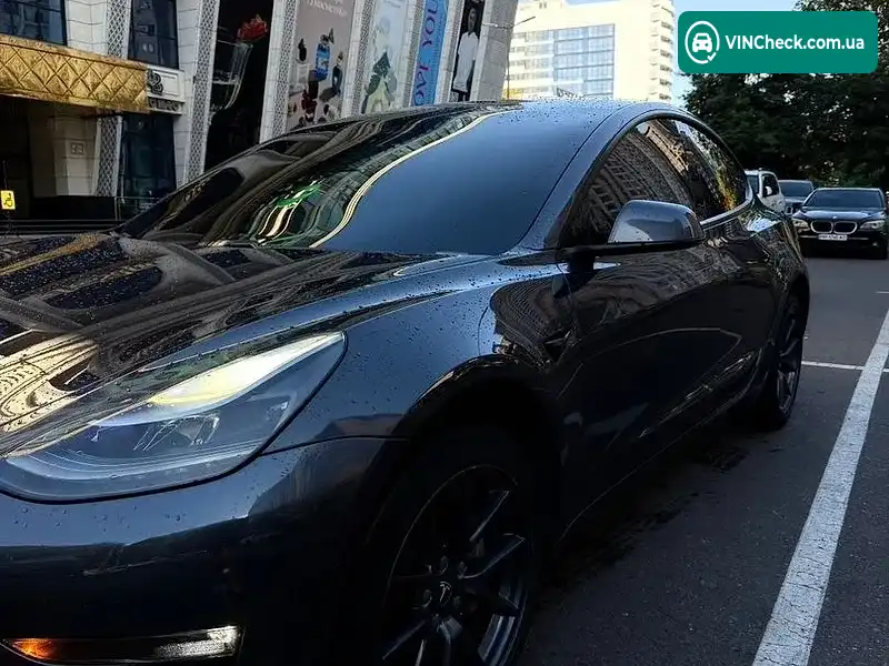 Tesla Model 3 2021, фото з оголошення 1 з 15, VIN 5YJ3E1EB0MF055182