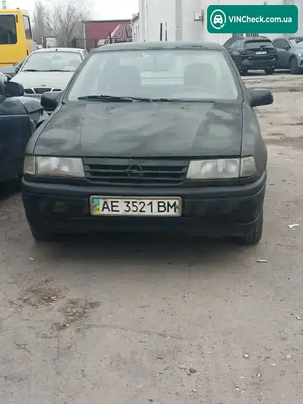 Opel Vectra 1993, фото з оголошення 1 з 7, VIN W0L000087P7539158