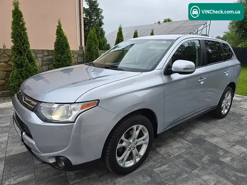 Mitsubishi Outlander 2013, фото з оголошення 1 з 20, VIN JA4AZ3A38EZ014519